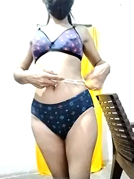 My Pvt show - video by Cute-Naavya cam model