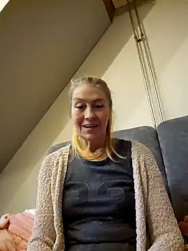 [14 Jan 12:44] Private Show - video by lisalustjouw cam model