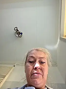 [29 Sep 12:19] Public Show plassen - video by lisalustjouw cam model