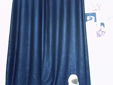 Ride dildo,reverse cowgirl — filmik Horny-slut_, modela(-lki) na kamerkach