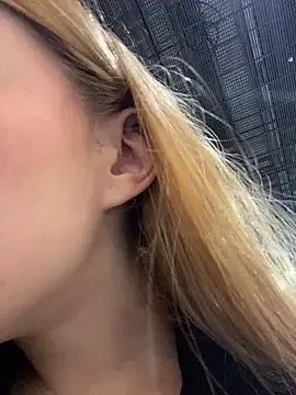 that ass need to be stretch hard - video by Honey___Hot cam model