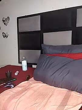 whine on that big black cock bitch - Lucy_Blacksilk 캠 모델  의 동영상