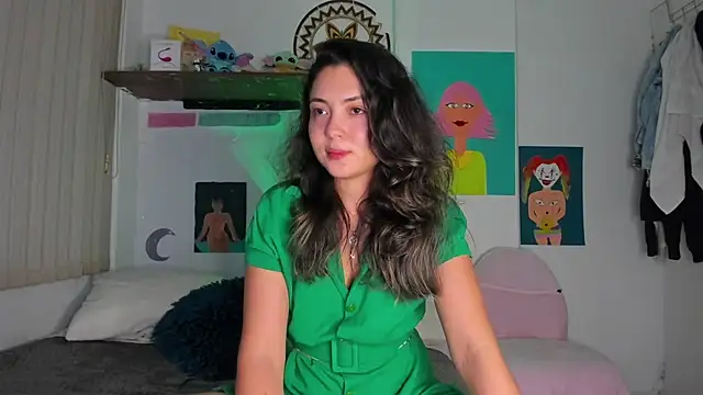 day green - video by azumi_cutiepie_ cam model