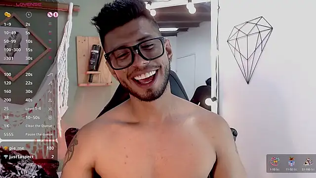[3 Jul 19:57] Private Show - vidéo du modèle de showcams Colby_brown03