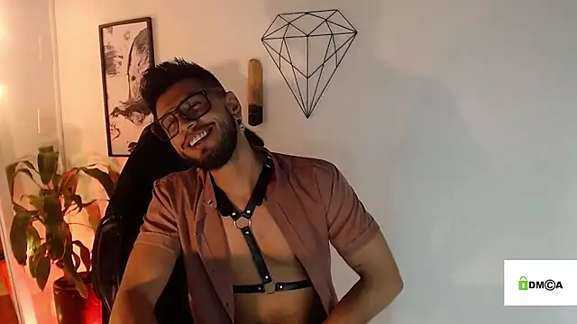 [19 Mar 16:48] Private Show