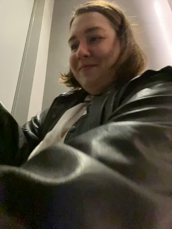 Amazing Private Show - فيديو من SuzieMurray موديل الكام