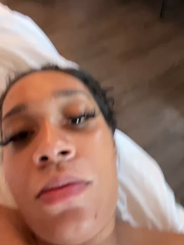 Watch me get to it - video by bigmamanae cam model