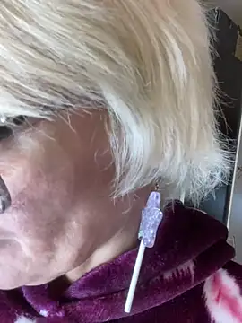 Hot masturbation for you+ - ক্যাম মডেল Gardener_of_Illusions-এর ভিডিও