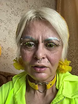 For lovely - video by Gardener_of_Illusions cam model