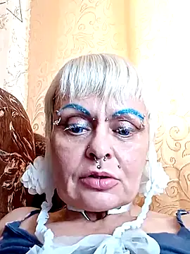 Hot sex - video by Gardener_of_Illusions cam model