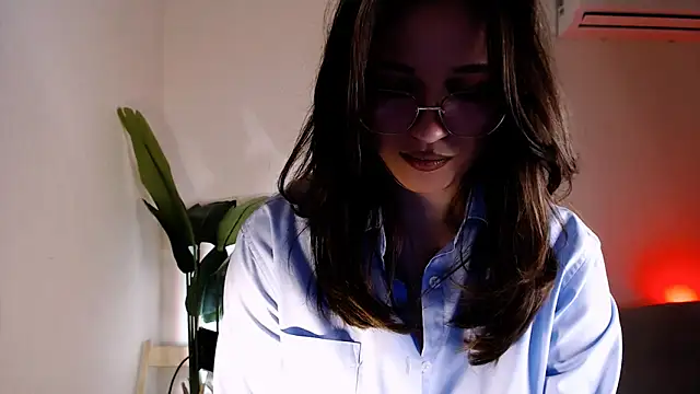 Between skin and nylon - video by M_Sensual cam model