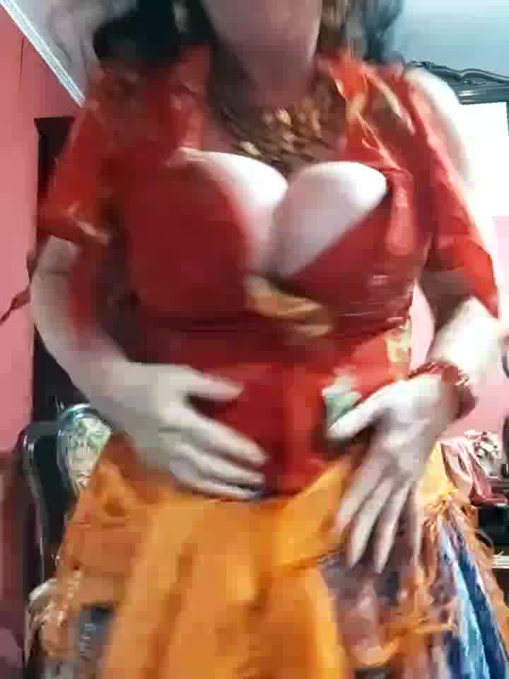 Hot Gypsy striptease