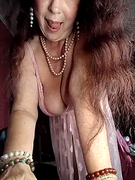 [1 Jul 15:42] Private Show,when a powerful squirt turns off the broadcast, be careful, hey! - video by GypsyEsmeralda cam model