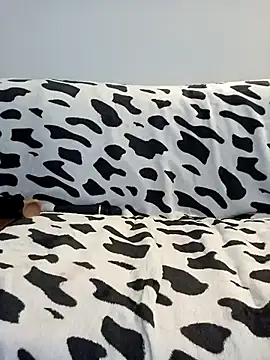 anal plug più apertura buco culetto - video by Your_DirtyDoll cam model