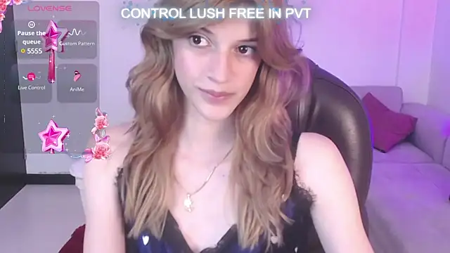 I give you a rich blowjob while fucking - vidéo du modèle de showcams Nora_Vennucci