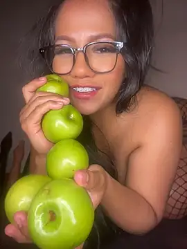 5 HIDE APPLES IN MY ASS+ SQUIRT+ OPEN GATE
