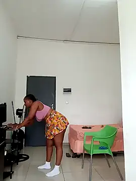 [11 Feb 14:26] Private Show - video van Babymomma98 cam-model