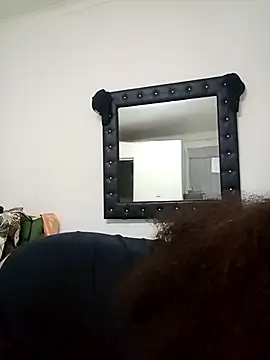 [25 Oct 00:53] Private Show - video van Babymomma98 cam-model