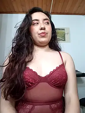 Doggy hairy body - video by Emi_chik cam model