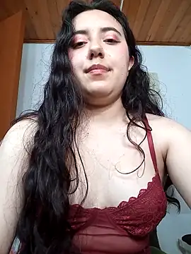 Imagine me on top of you - vídeo de la modelo de cam Emi_chik