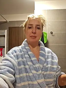 ] Private Show - video by MariaRichi_ cam model