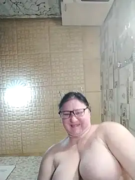 Может продолжаем в эсклюзив ⁉️🤗🤗⁉️⁉️🍆🍆😻😻💦💦🪣🪣😉😉✌️😉✌️🫶🫶 - Vídeo de Holly-69, modelo de vídeos