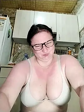 dirty  game 🎮🌟🍆🥑😝😝🫣 – video od webkamerové modelky Holly-69