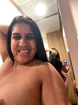 [10 Aug 00:04] Private Show - video by siri_duque cam model