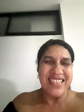 [4 Oct 20:30] Spy Show - video by siri_duque cam model