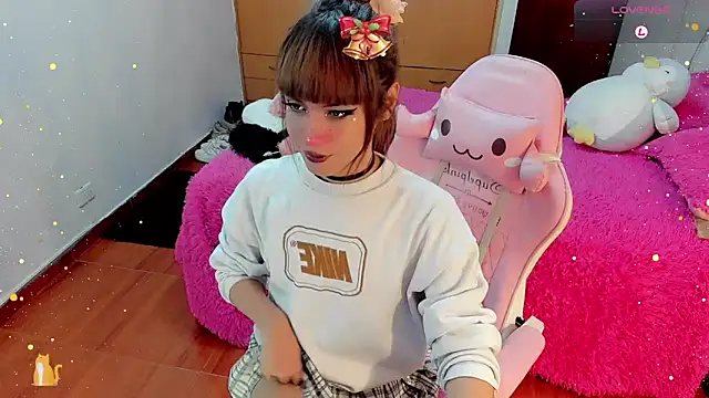 Chastity cage - KatyValentLLC_ adlı kamera modelinin videosu