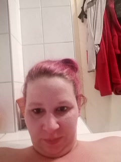[13 Mar 22:51] Private Show in der Wanne - video by Mrs-Luder cam model