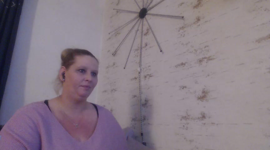 [17 Apr 22:41] Private Show - video by Mrs-Luder cam model