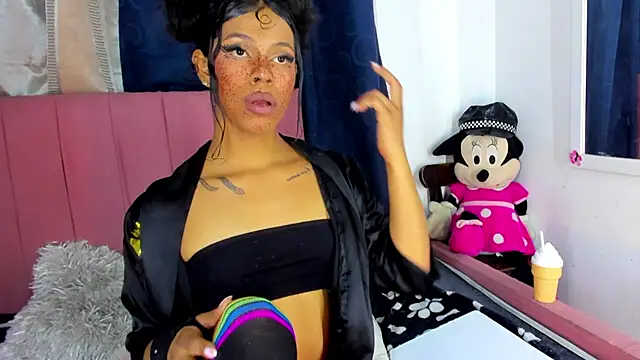 [24 May 18:41] Private Show - video by bloom444 cam model