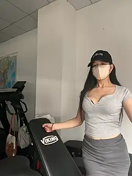 健身室看我用内裤摩擦健身凳🏋️‍♀️gym bences rub - Video von _i_have_souffle Cam-Model