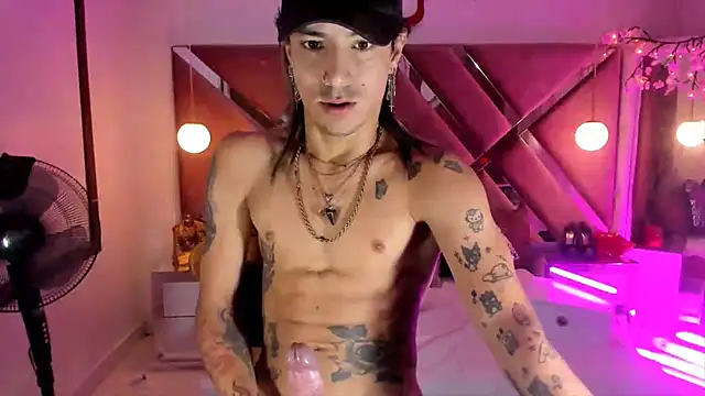 soda fountain - video by georgie_latin99 cam model