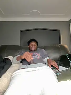 [11 Nov 20:05] Public Show - vidéo du modèle de showcams Festivitiesking1