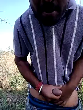 Full outdoor cum show