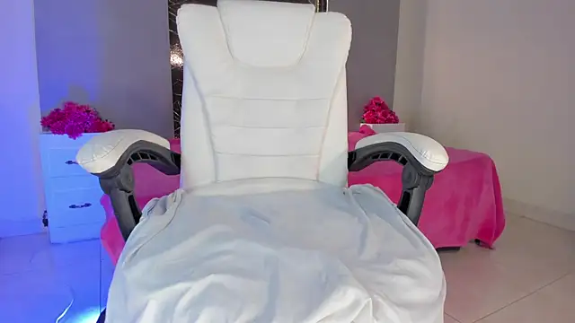 two jets in one day wow 😈💦💦 - video by ScarlettWet9 cam model