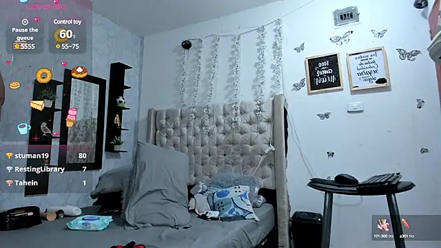 moving the ass - video by Marycurvysex1 cam model