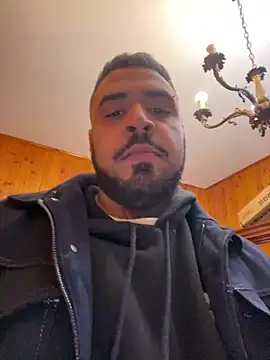 [2 Jan 17:02] Private Show - clip cu ILbrasitaliano model videochat