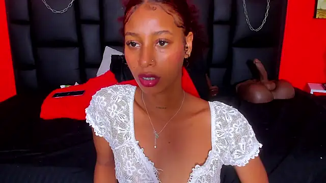 well wet - video by YayaHilton cam model