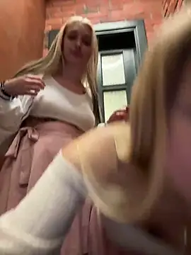 🌸hot lesbian play with Mila🌸pvt - Liza_risky 캠 모델의 동영상