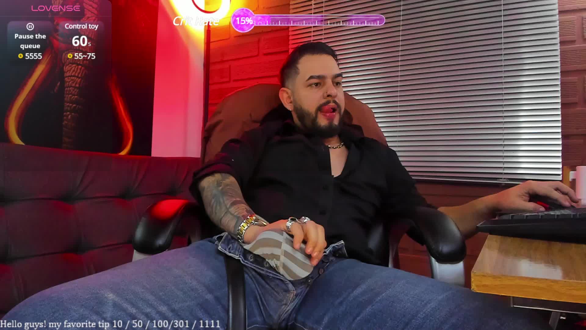 THE BOSS IS CUMBING IN HIS OFFICE🔥💦 - video by Ethan_Castellano cam model