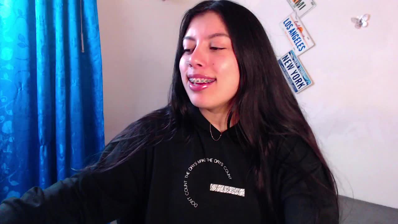 Emi - video by iam_emy cam model