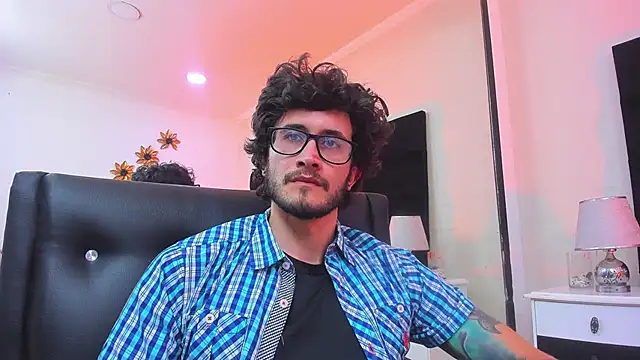 [9 Nov 16:58] Private Show - video của người mẫu cam Loggan_donnelly