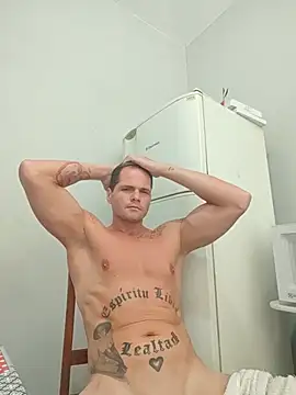 [28 May 11:20] Public Show - clip cu Giricotta model videochat
