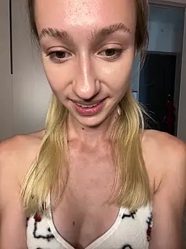 Really loud moans! Baby cum and scream CREAMY ORGASM🍑 💦 - video by Lia__Love cam model