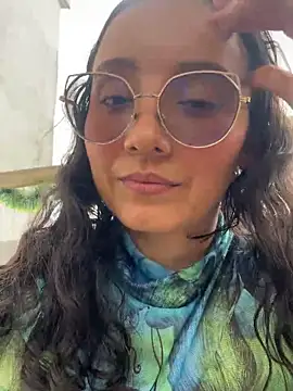 Neighbors watching on the balcony 😈😉 - video by Kay_LustyWife cam model