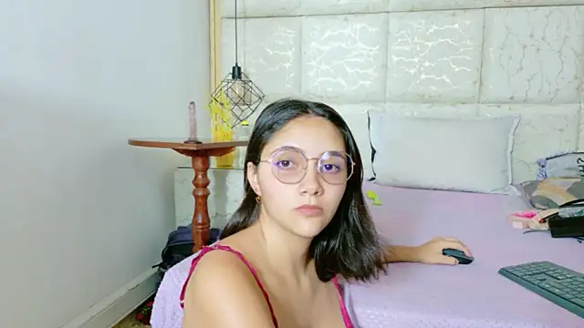 CUM-EAT - video by LizANDjuan cam model