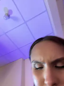 Black dildo + pussy + lush - video od modelky/modela Aliison_Smith